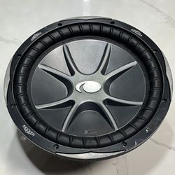 Kicker Subwoofer 12 In 