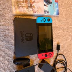 Nintendo Switch + 2 Games
