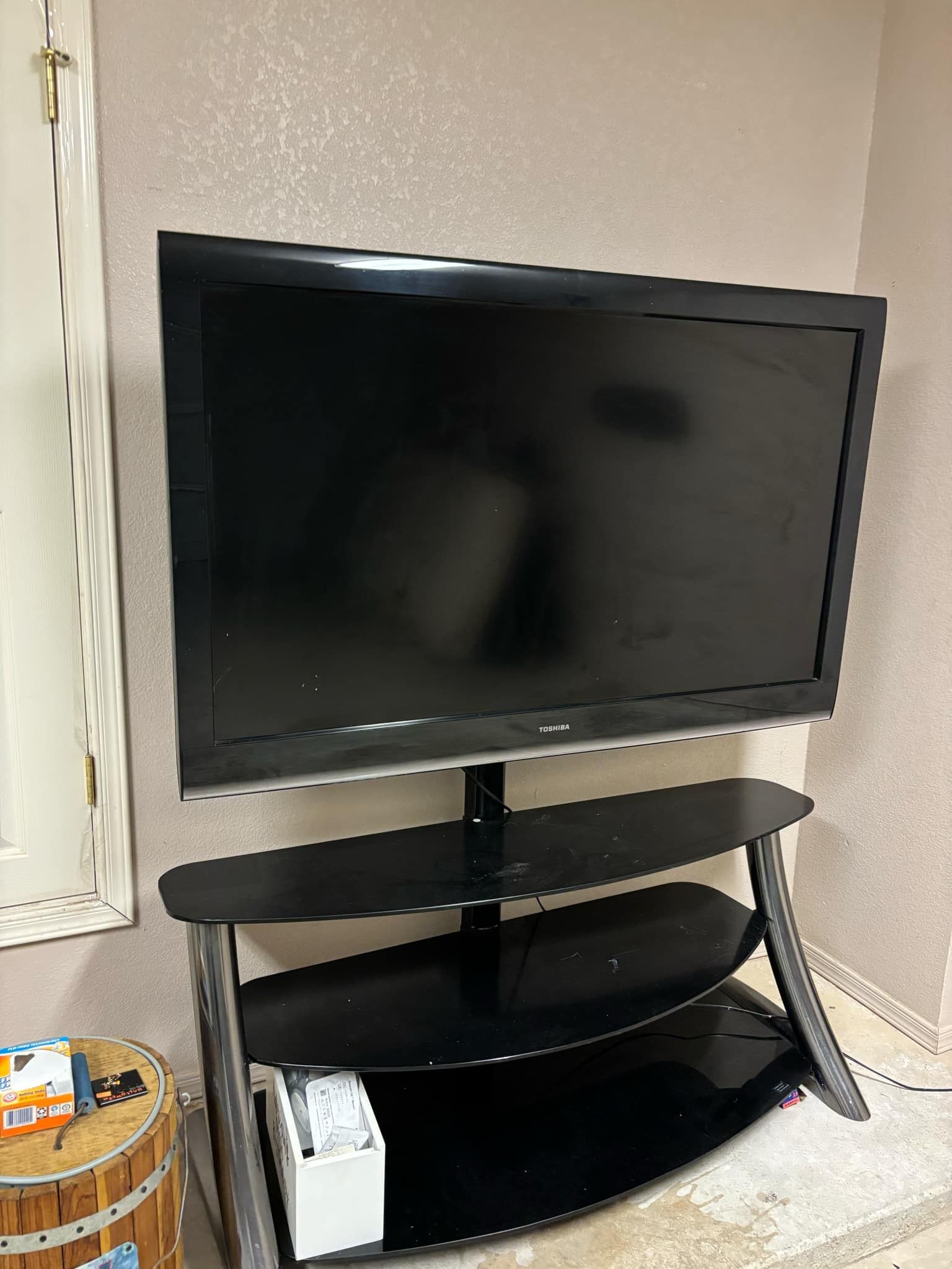 Tv/Stand