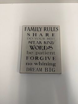 Light Wood Family Rules Wall Sign with Inspirational Text