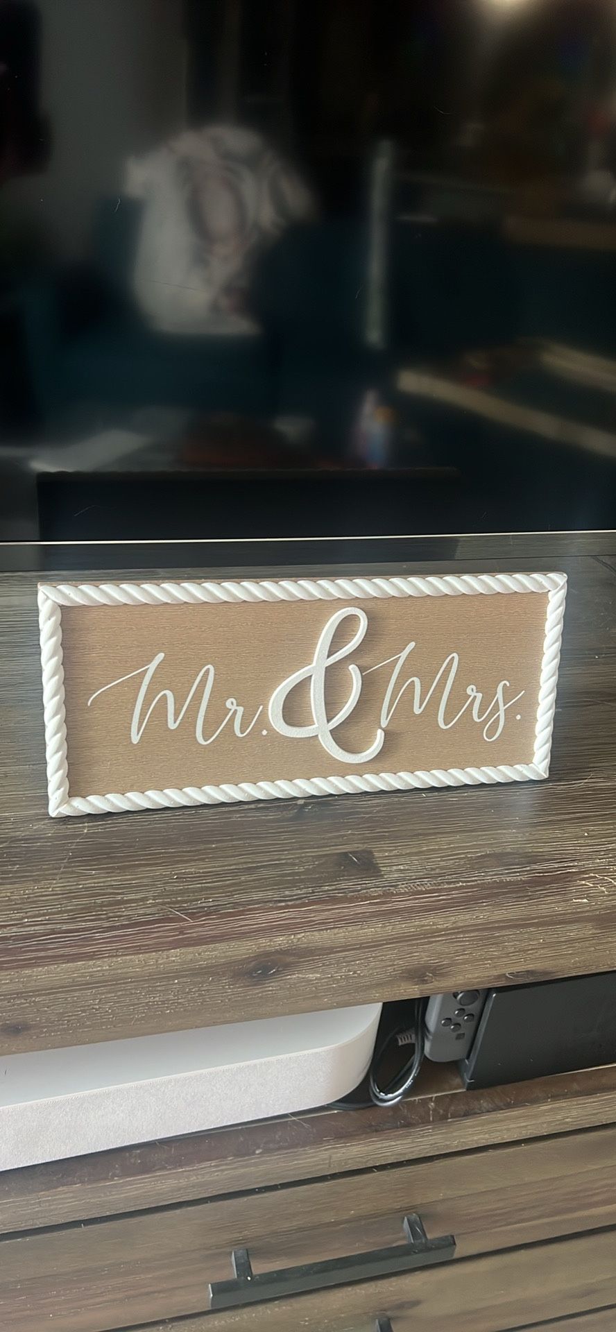 Mr & Mrs Wedding Sign