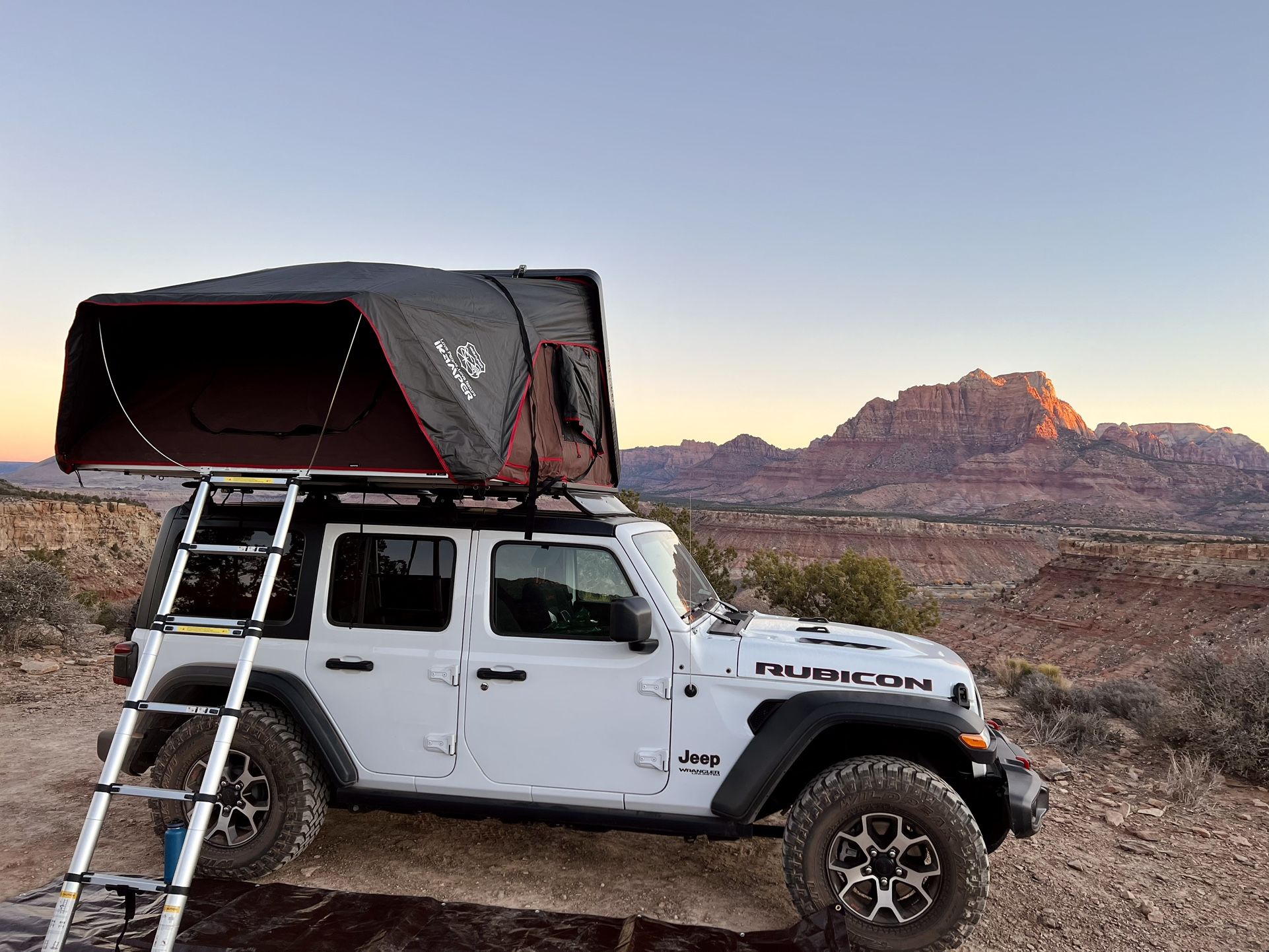 iKAMPER Skycamp 2.0 hard shell Roof Top Tent (4-person)