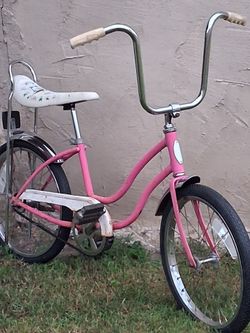 Vintage schwinn stingray fair lady bicycle