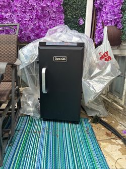 Dyna-Glo Electric Smoker