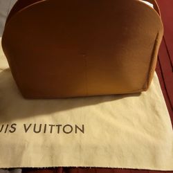 LOUIS VUTTON ALMA PM