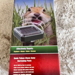 Repels Gophers • Moles• Voles • Shrews