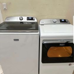 Maytag High Efficiency Washer And Gas Dryer