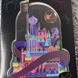 Disney Pin Castle Jumbo Spinner Ashley Taylor Design LE 3000 Small World