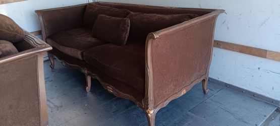 Brown velvet couch 7 foot Free Delivery