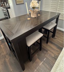 Dining Table & Upholstered Stools with Built-In Wine Storage