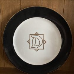 Disneyland Hotel plate
