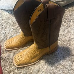 Botas Y Cinto 