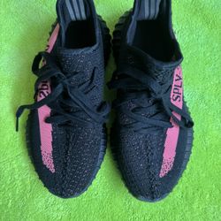 adidas Yeezy Boost 350 V2