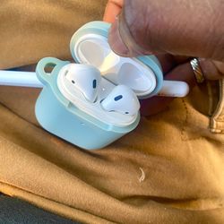 AirPods/pencil