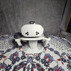 Oculus Quest 3S (w/ attachments)