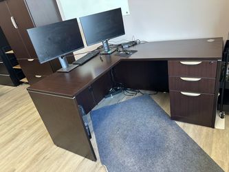 Executive L-Shaped Office Desk - Great Condition