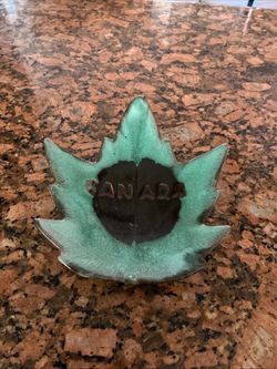 Vintage Evangeline Canuck Pottery Maple Leaf Ashtray- Canada 999