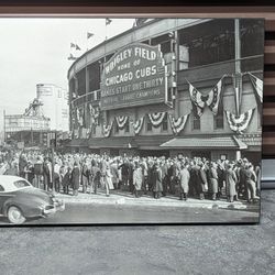 Wood 30 X 20 Black And White Chicago Cubs Wall Print 