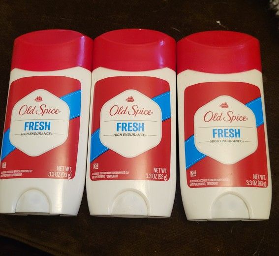 3 Old Spice High Endurance Anti-Perspirant Deodorant for Men Fresh Scent (3.3 oz) For $10/$10 Por Los 3