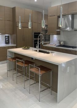 Custom Kitchen Cabinets