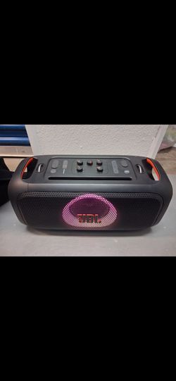 JBL PartyBox On-The-Go Essential