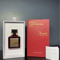 Maison Francis Kurkdjian Paris Baccarat Rouge 540 Extrait de parfum