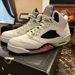 Jordan retro 5 poison green Sz 11