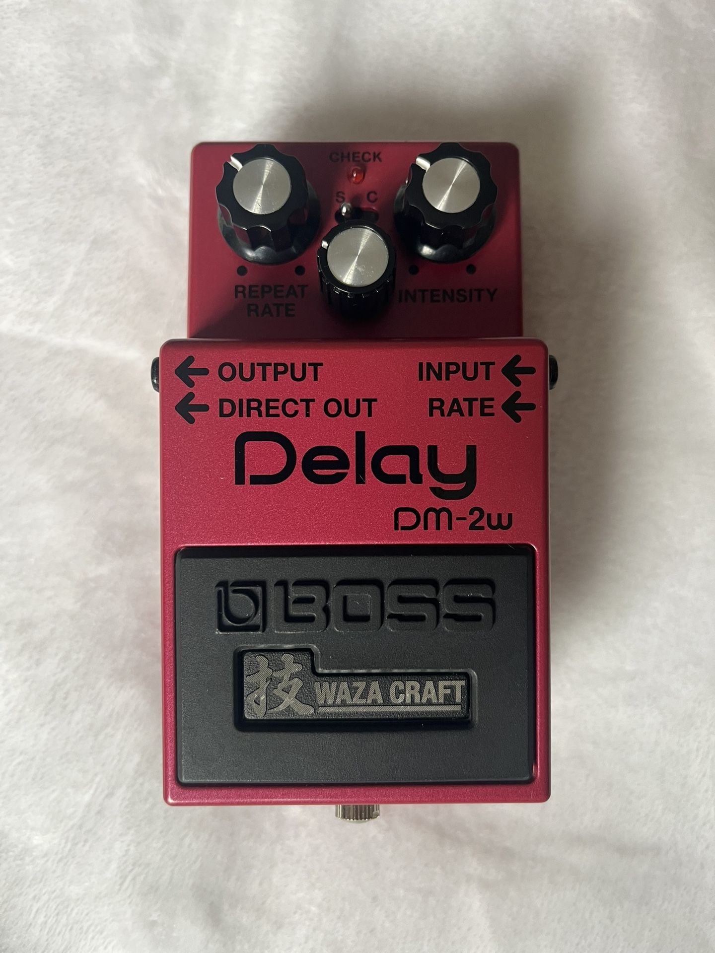 Boss DM-2W Waza Craft Delay Pedal 