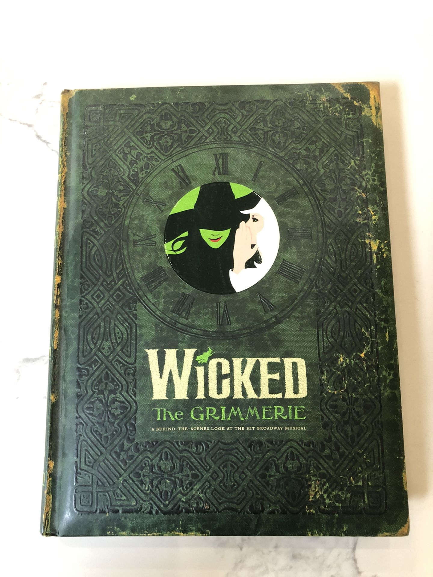 Wicked The Grimmerie A Behind-The-Scenes