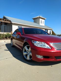2010 lexus LS 460
