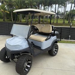 Lifted Lithium Club Car Tempo