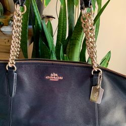 Authentic Coach Leather Shoulderbag