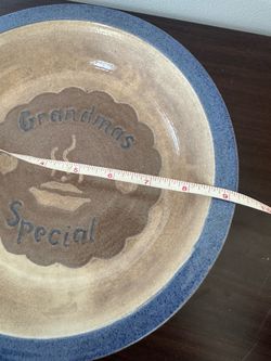 Vintage Grandmas special ceramic pie dish 9”