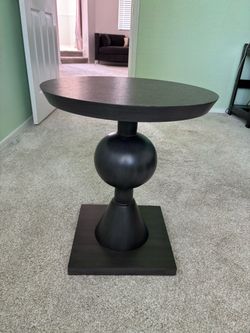 Modern side table great quality