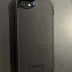 iphone 8 with Otter box case