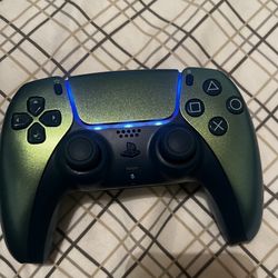 PS5 dual-sense controller