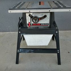 Tabletop Skill Saw 