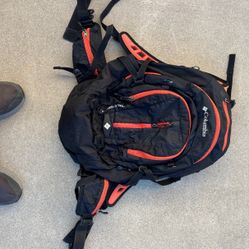 Colombia Trail Grinder 32L