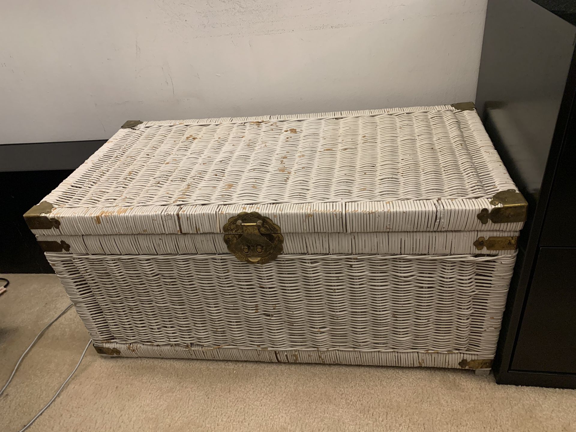 32 inch White Wicker Chest