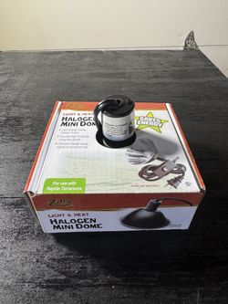 Reptile Supplies - BRAND NEW Zilla Mini Halogen Heat Lamp / Dome
