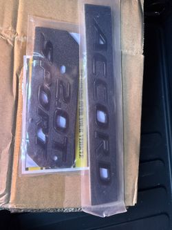 10th Gen Accord Blacked Out Emblems