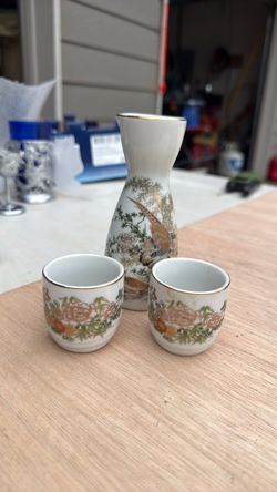 Japanese Pheasant Sake Set