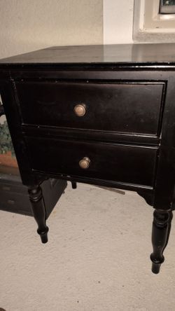 Night stand