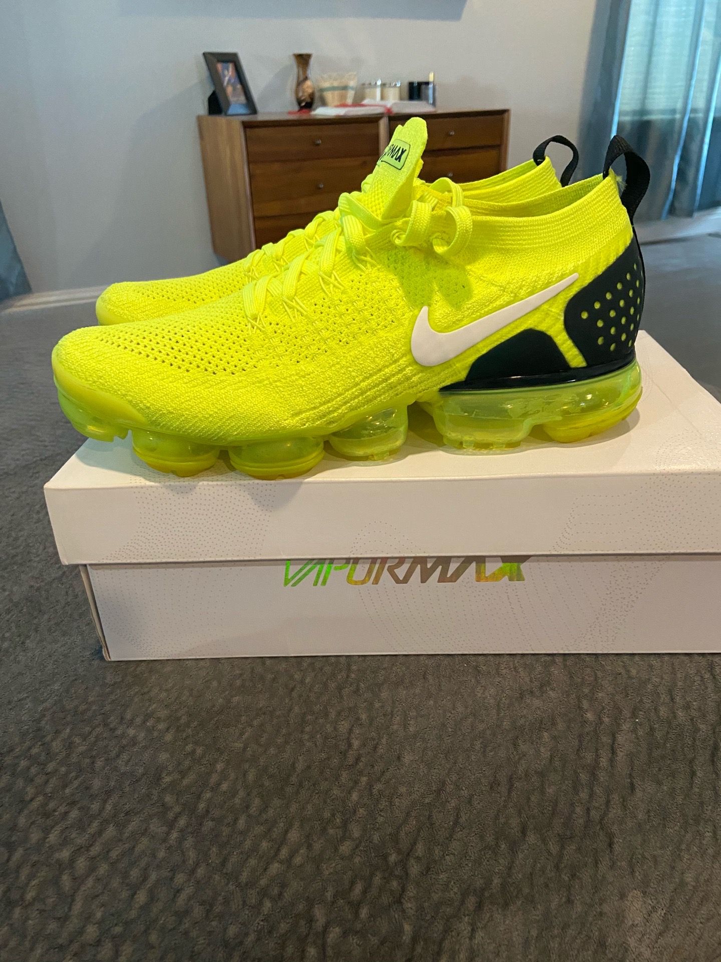 Nike Vapormax Volt