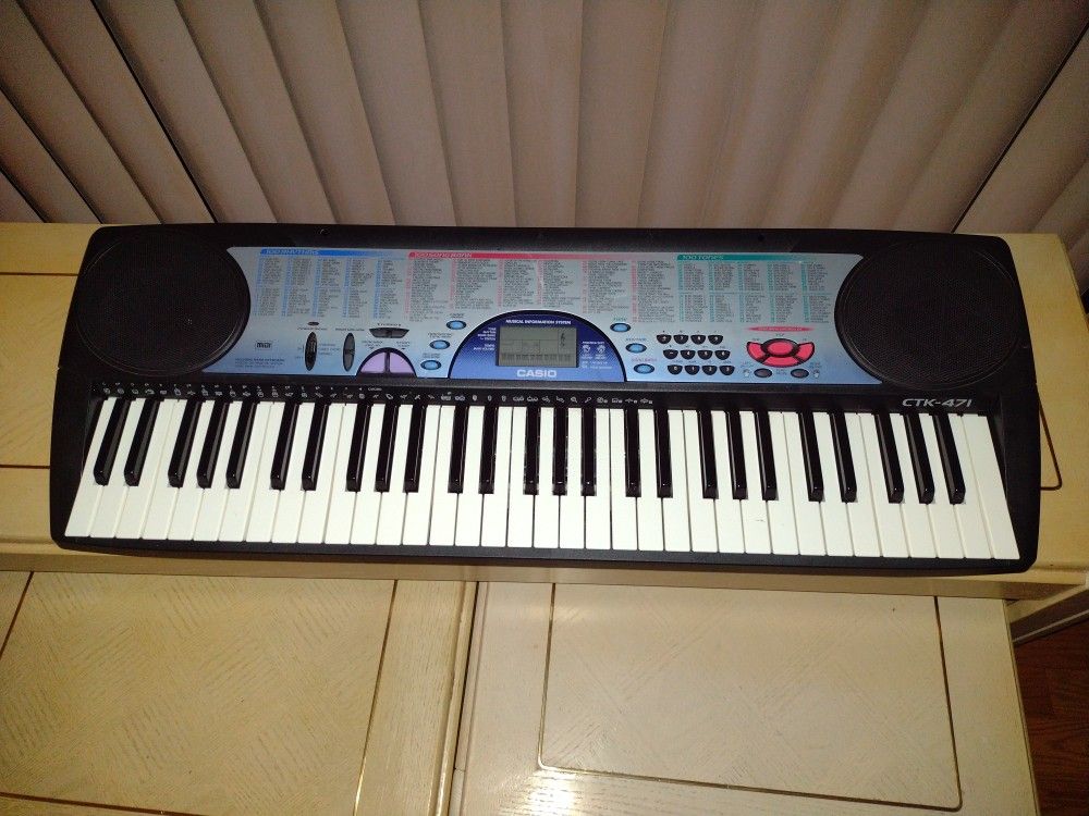 Casio Electronic Keyboard
