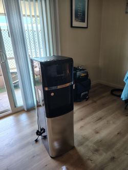 Primo water dispensr