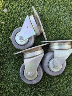 None Locking Casters