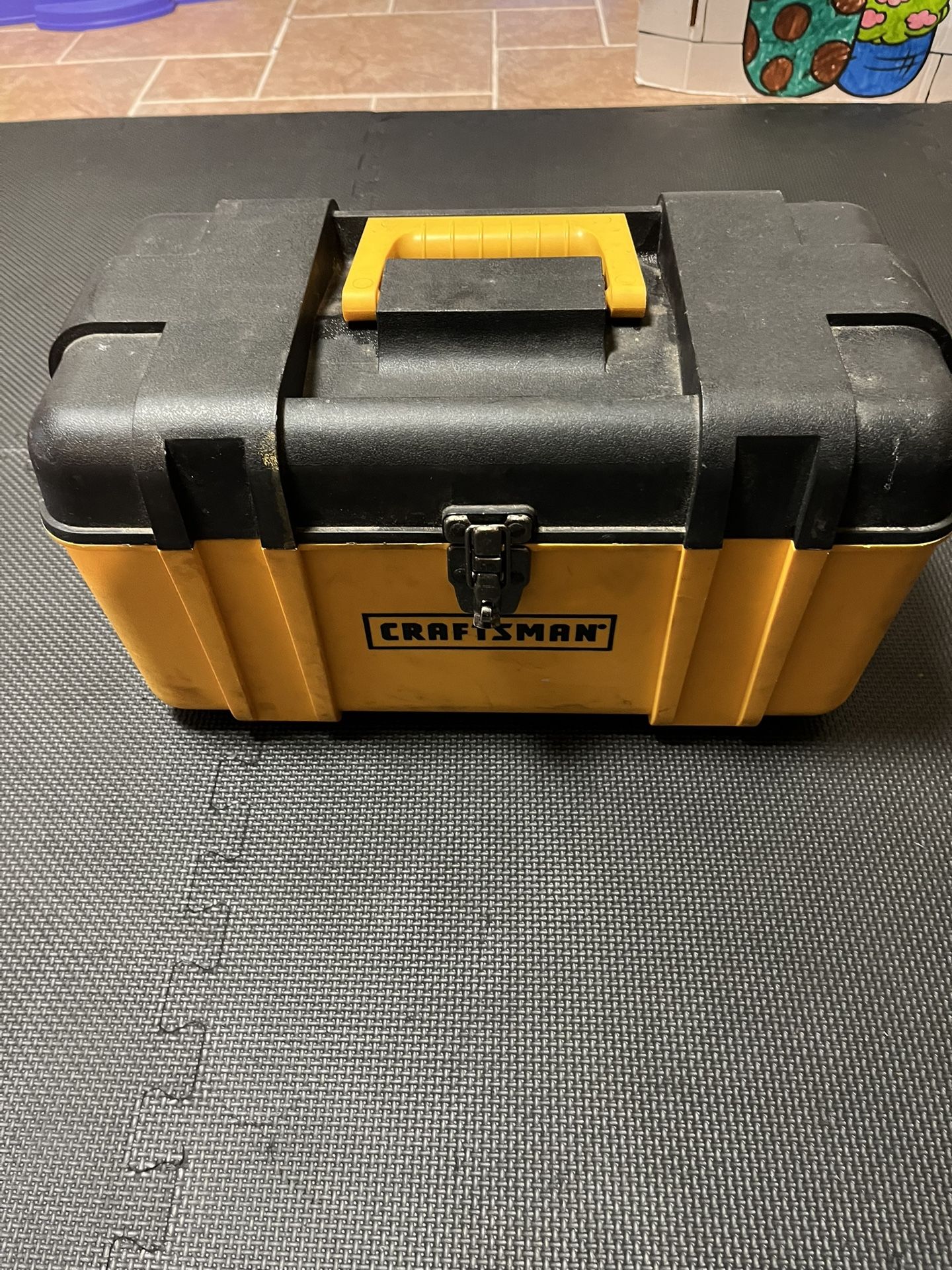 Craftsman 16 in. Classic Tool Box