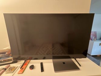 Samsung QLED Q6DA 55” 4K Smart TV (2021) w/ Remote, Stand & Original Box