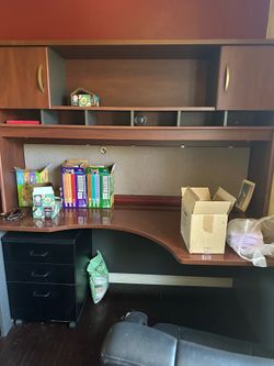 Desk with hutch